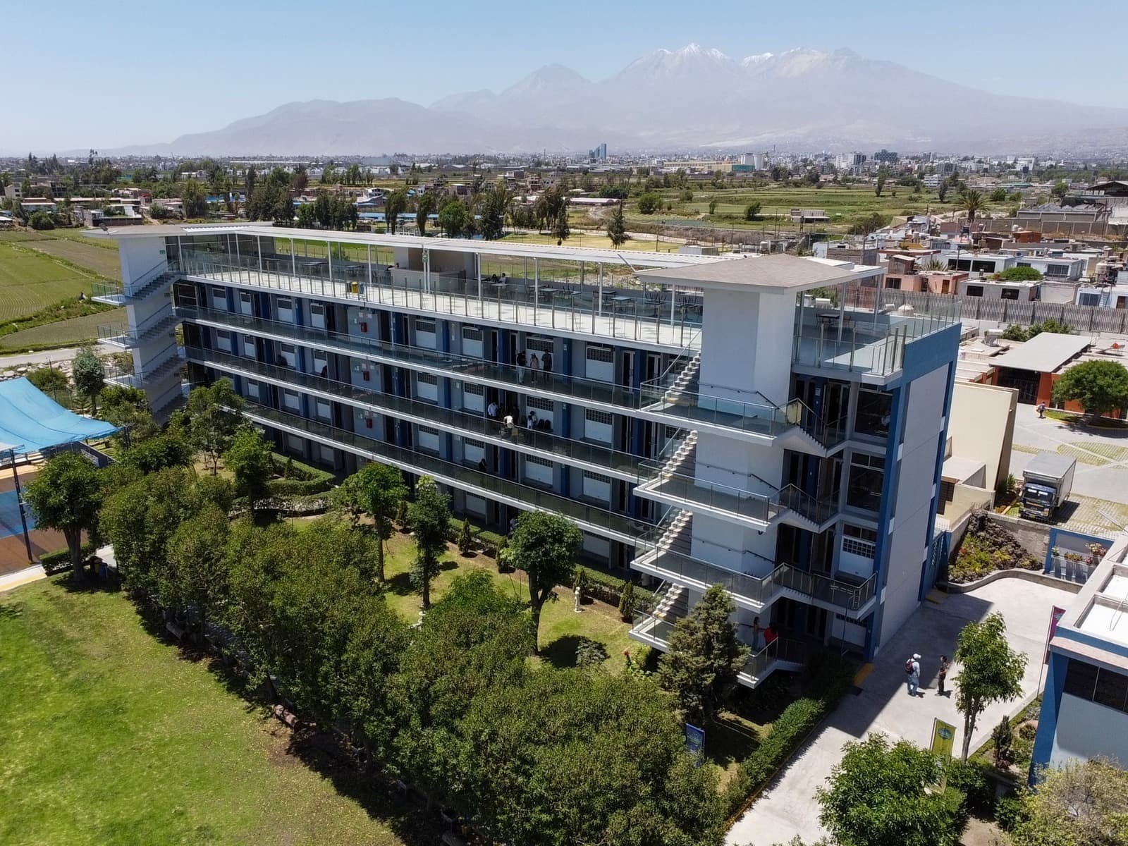 Universidad La Salle cumple 13 años formando líderes en Arequipa