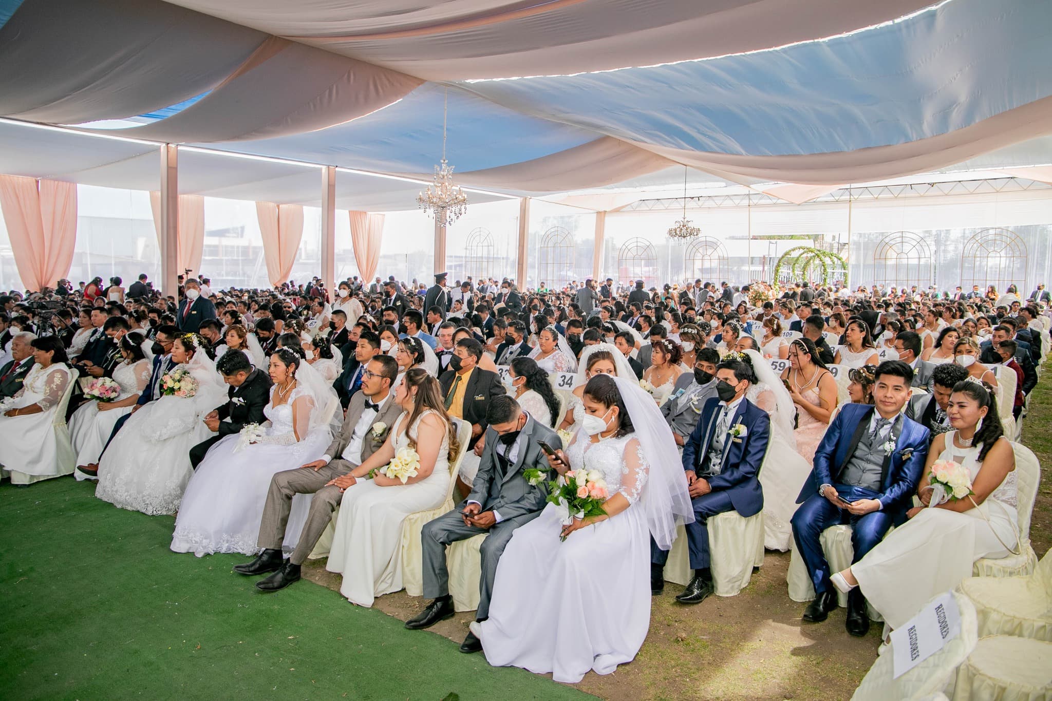 ¡Si, acepto!: Matrimonio Civil Comunitario unió a 222 parejas