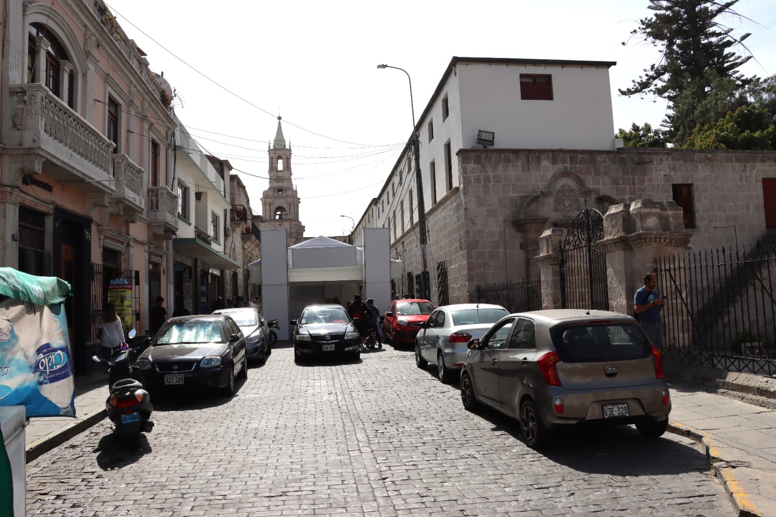 UNSA protesta por instalación de feria en la calle San Agustín