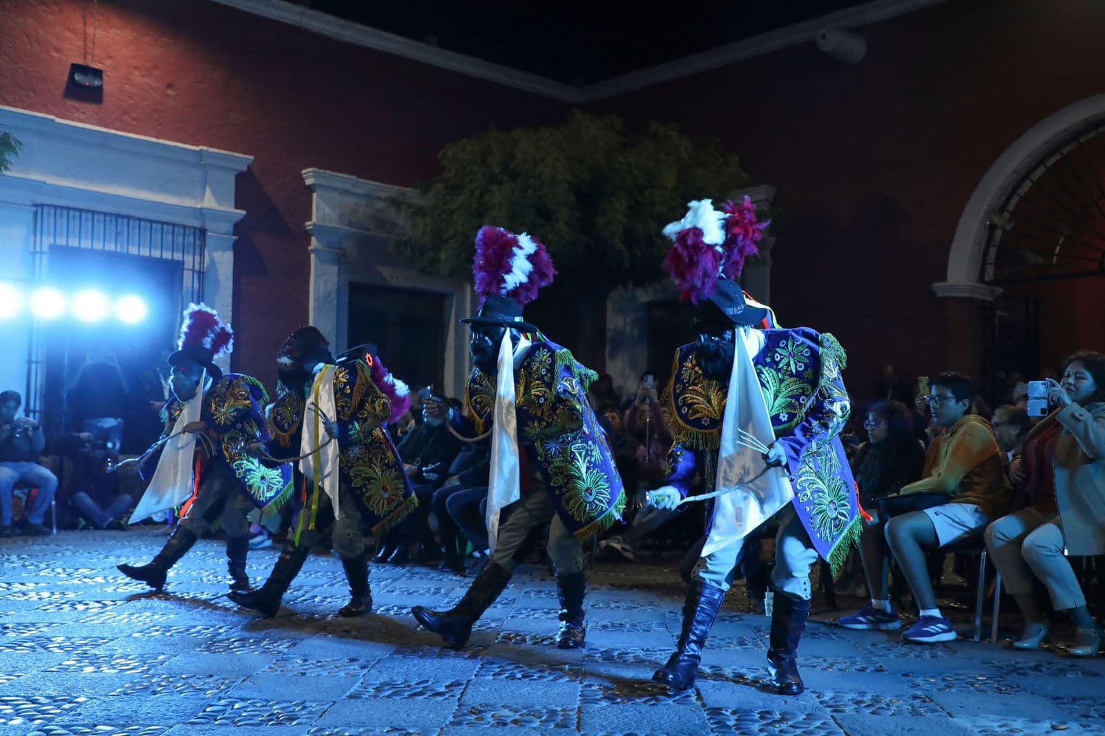 Ballet Folclórico de la UCSM rindió homenaje a Arequipa