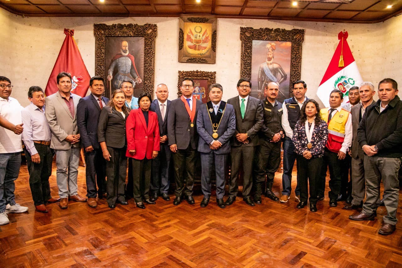 Alistan informes y evaluación para los 100 días de gestión