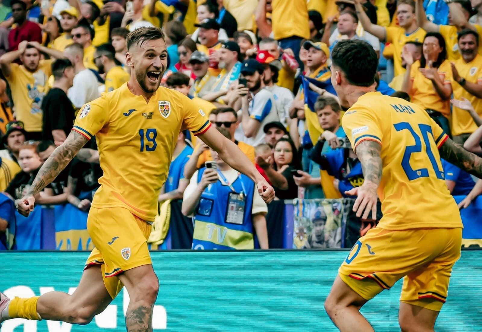 Rumania goleó 3-0 a Ucrania en su debut en la Eurocopa 2024