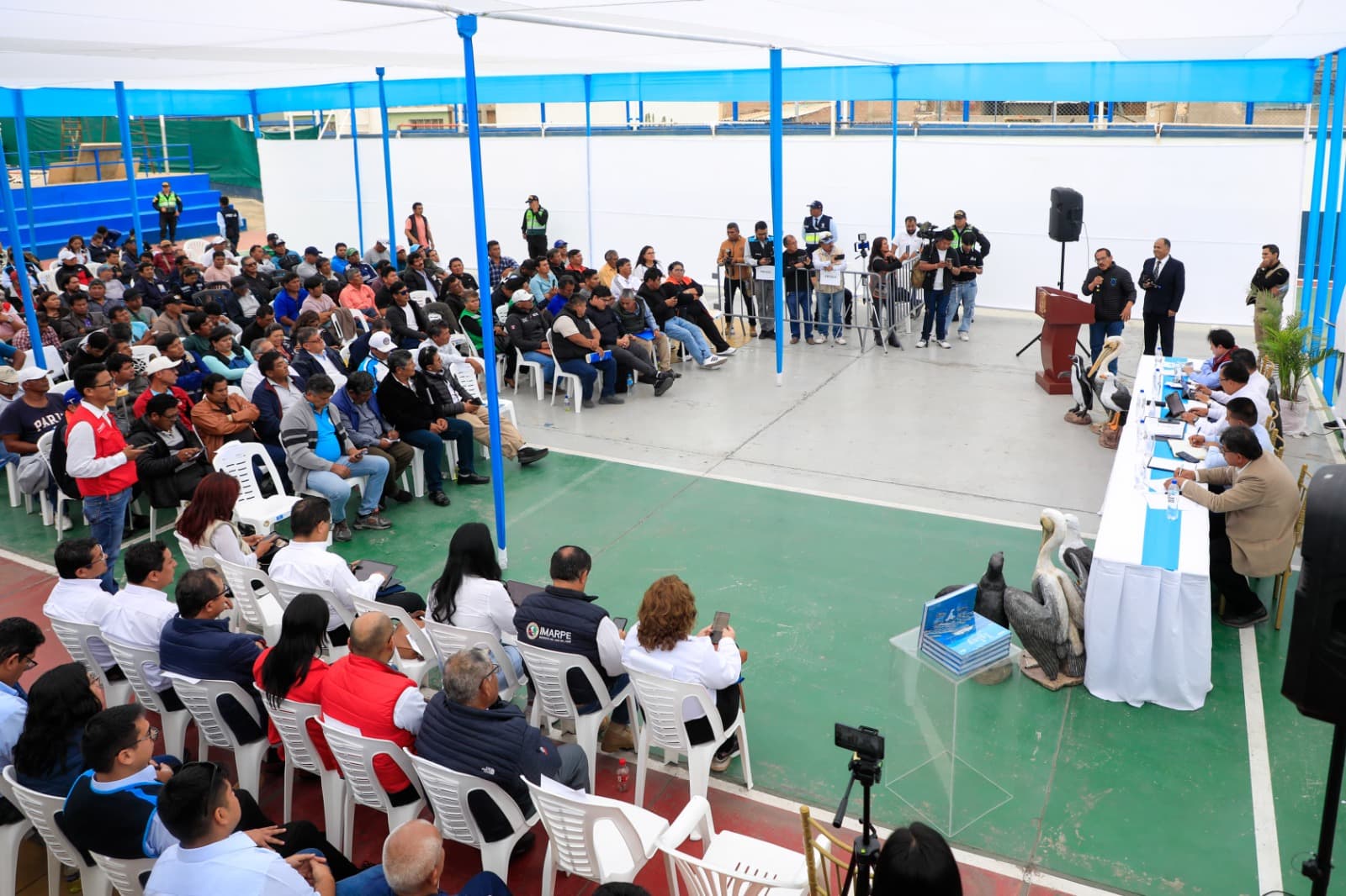 PRODUCE dialogó con pescadores artesanales del sur sobre sus demandas