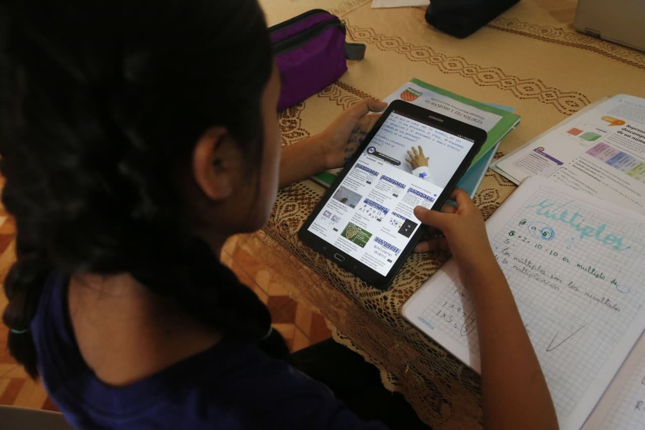 Falta entregar más de 1 000 000 tablets por parte del Minedu