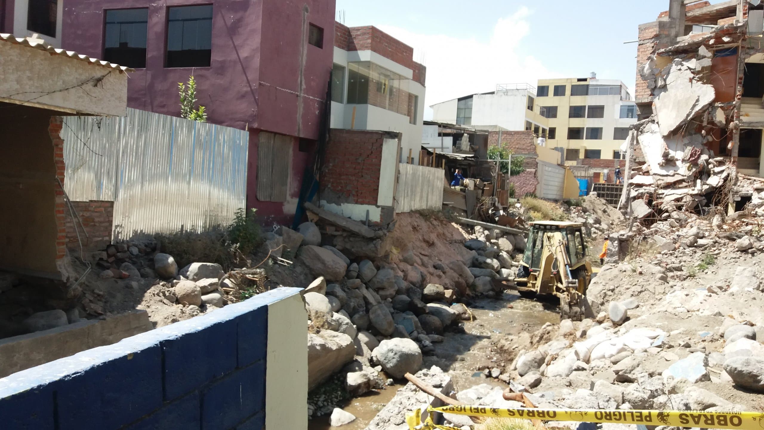 Vecinos de torrentera El Chullo temen destrucción de viviendas