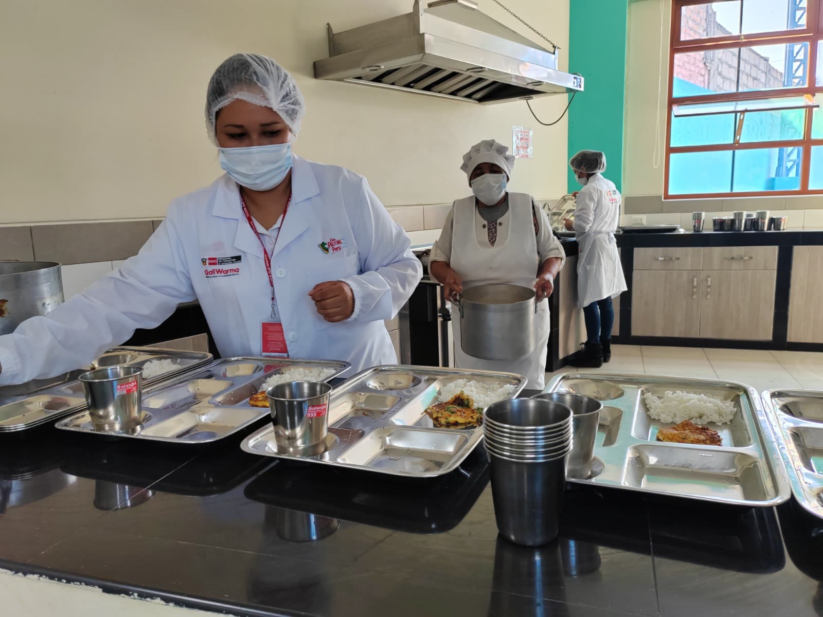 Atienden a 132 mil 62 alumnos con desayunos de Qali Warma