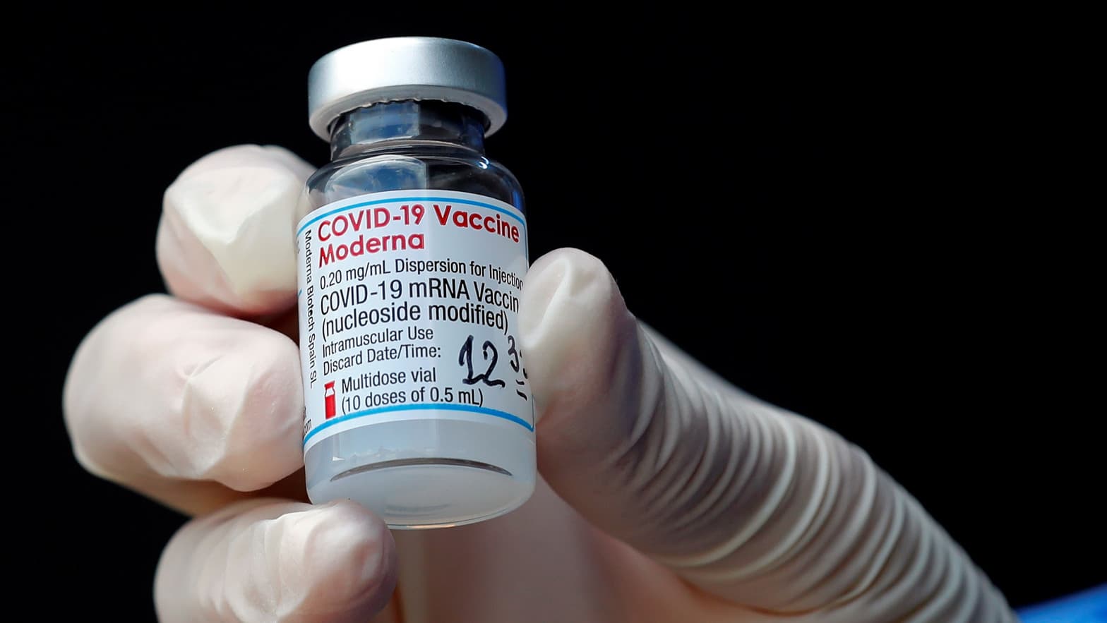 Francia y Rusia apoyan liberar las patentes de las vacunas contra la COVID-19