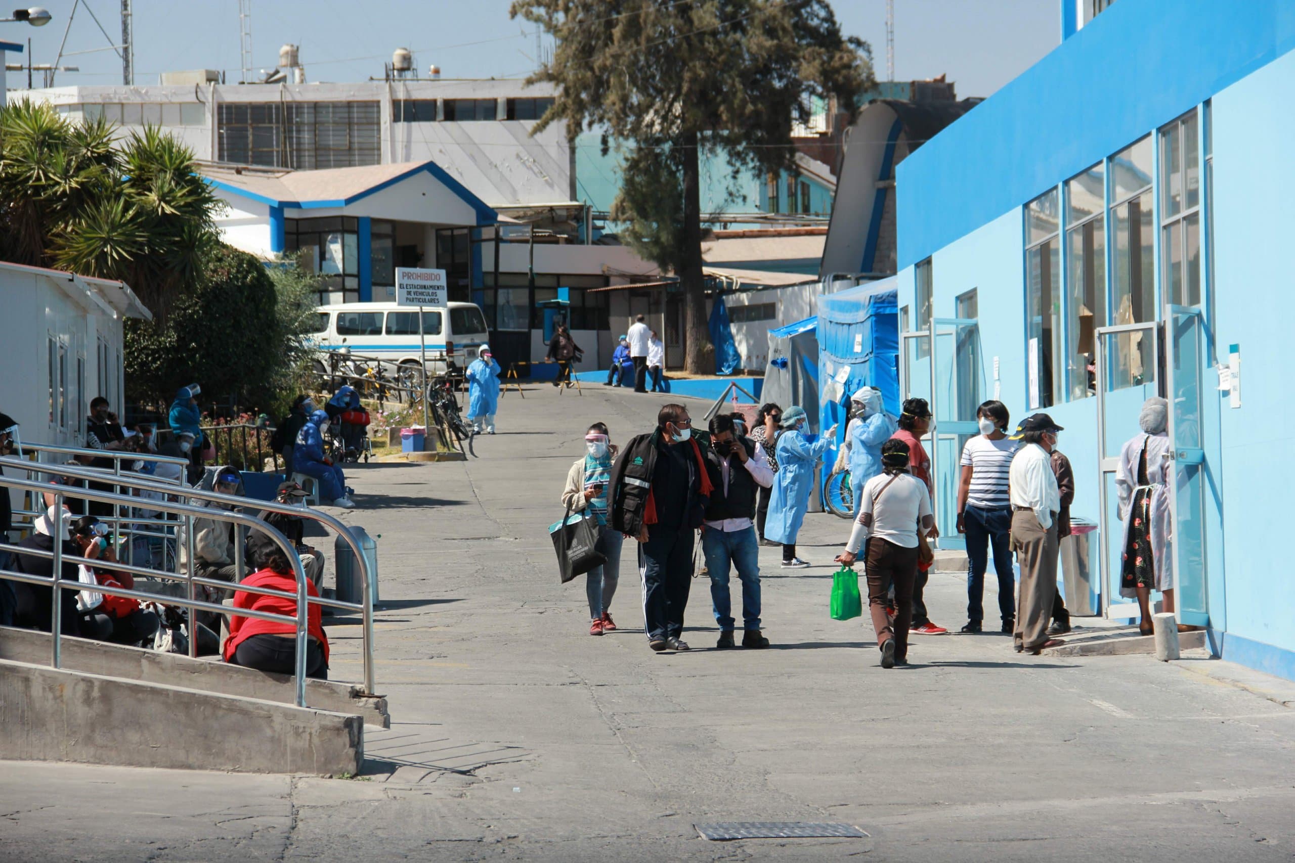 Cercado repunta en la COVID-19 con más de 20 mil contagiados y 714 muertos
