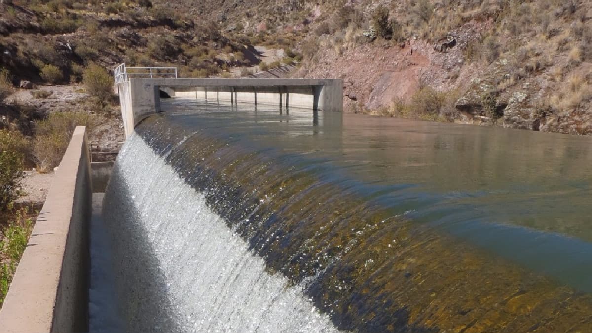 Agua almacenada en las represas garantiza consumo para este año