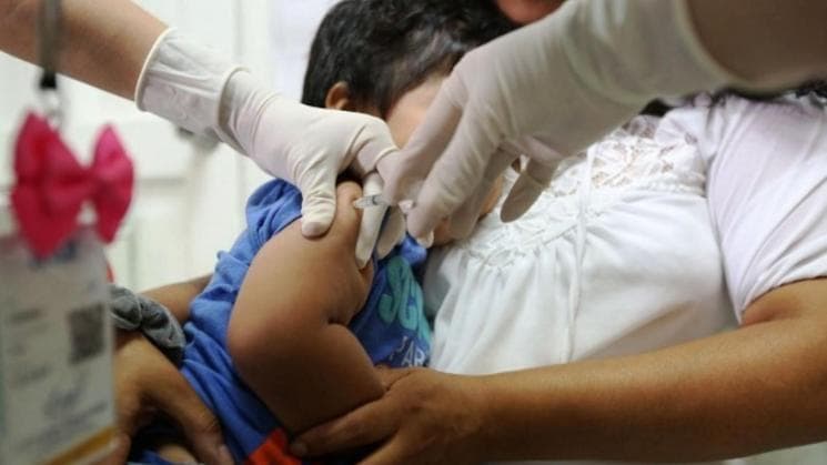Cualquier persona que no se vacunó está en riesgo de contagio de difteria