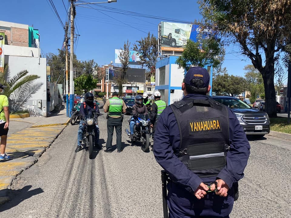 Intervienen a alrededor de 150 motociclistas en Yanahuara