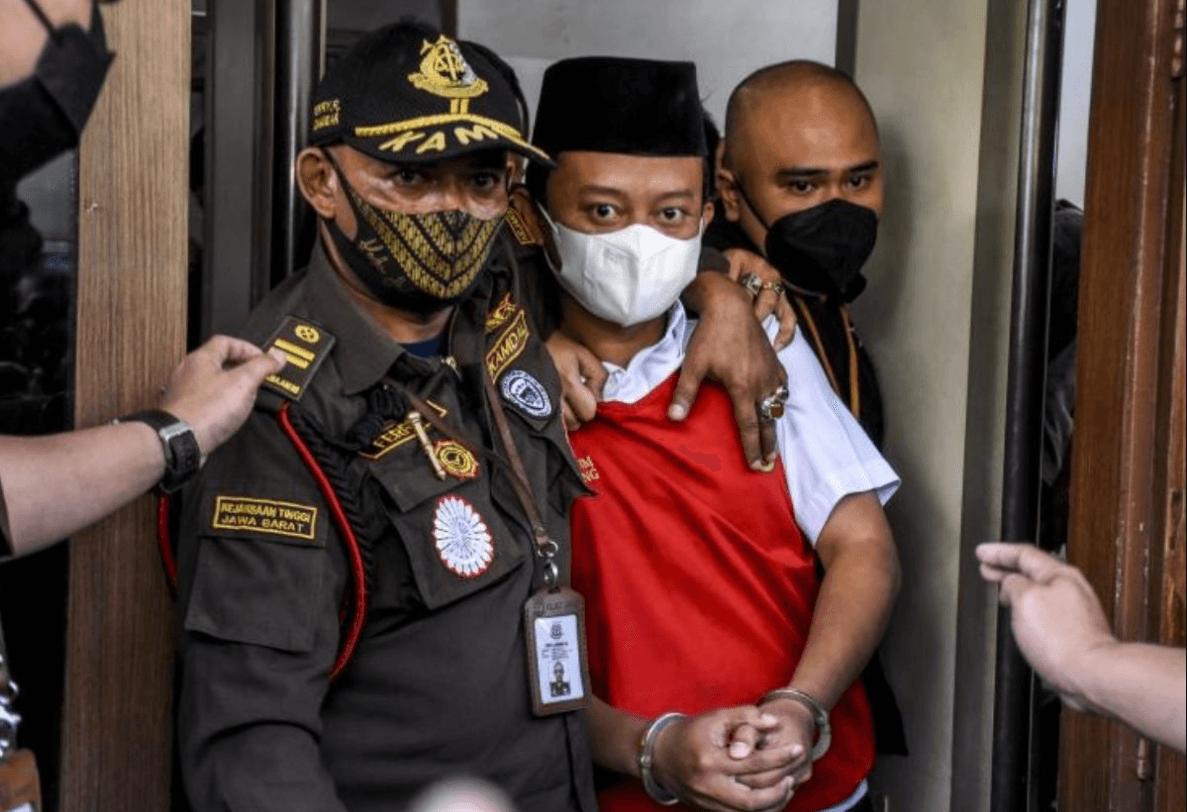Profesor es condenado a muerte en Indonesia