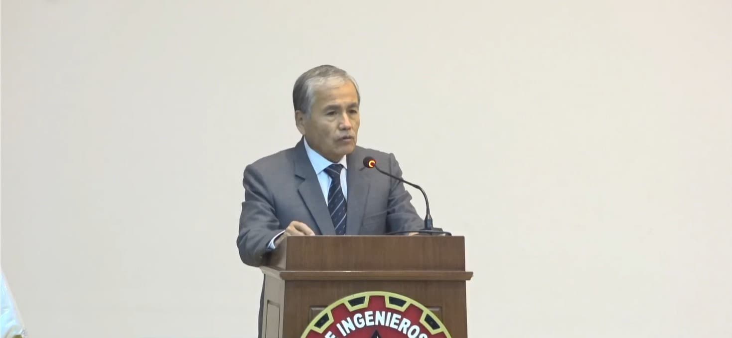 Presentan libro sobre la historia y obstáculos de Majes Siguas