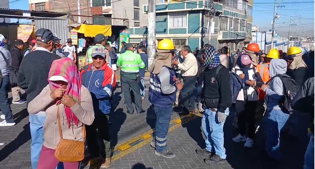 Obreros de construcción civil protestan contra la MPA