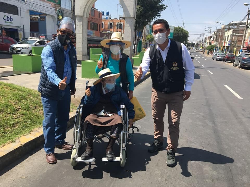 Se aplicó el 98 % de vacunas a adultos mayores