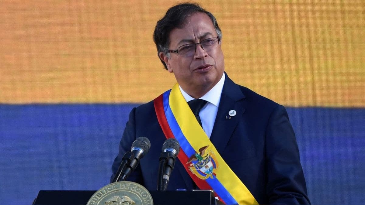 Gustavo Petro ofrece educación superior gratuita a venezolanos