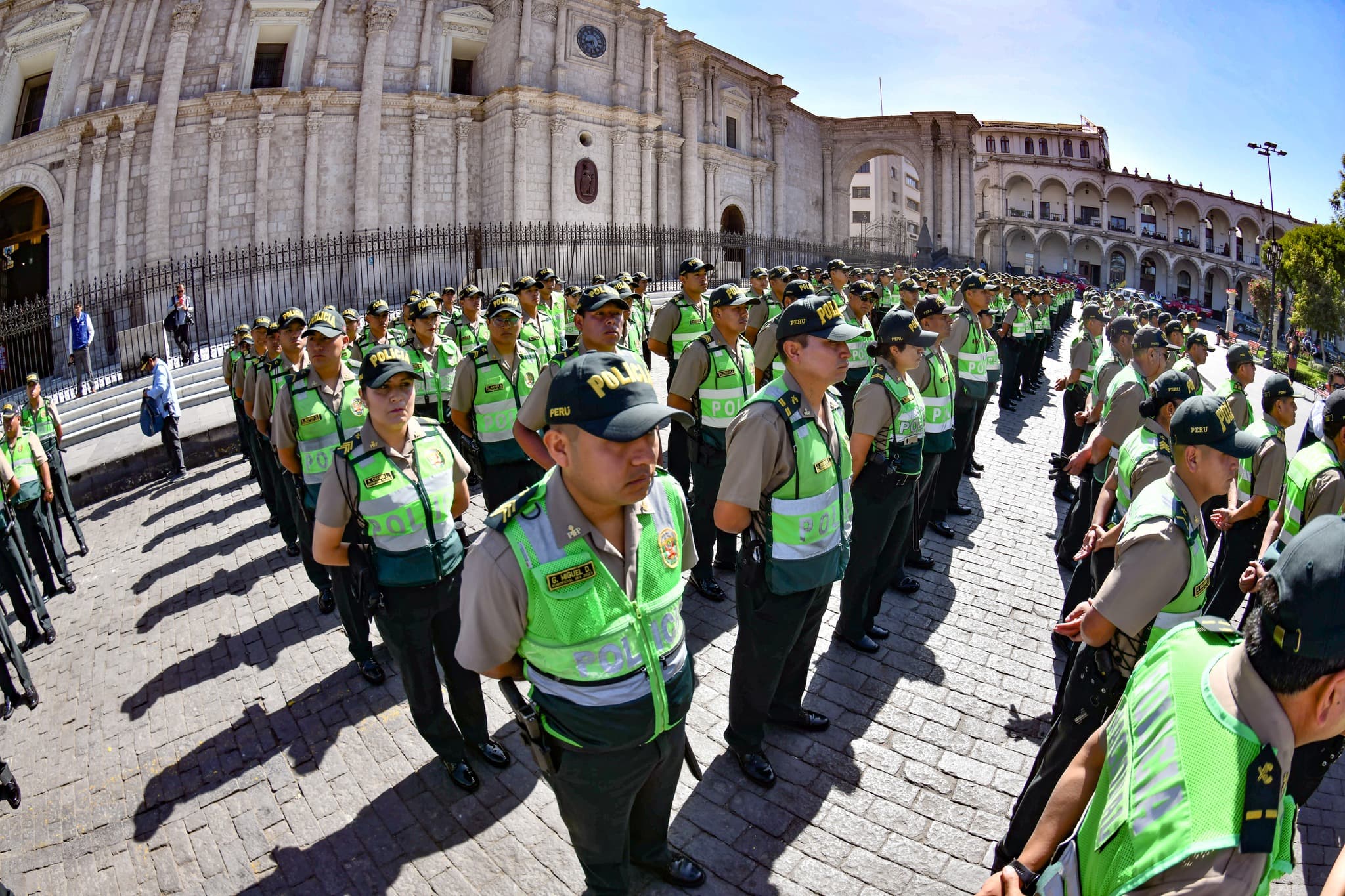 Más de 500 policías trabajan contra el delito en días libres