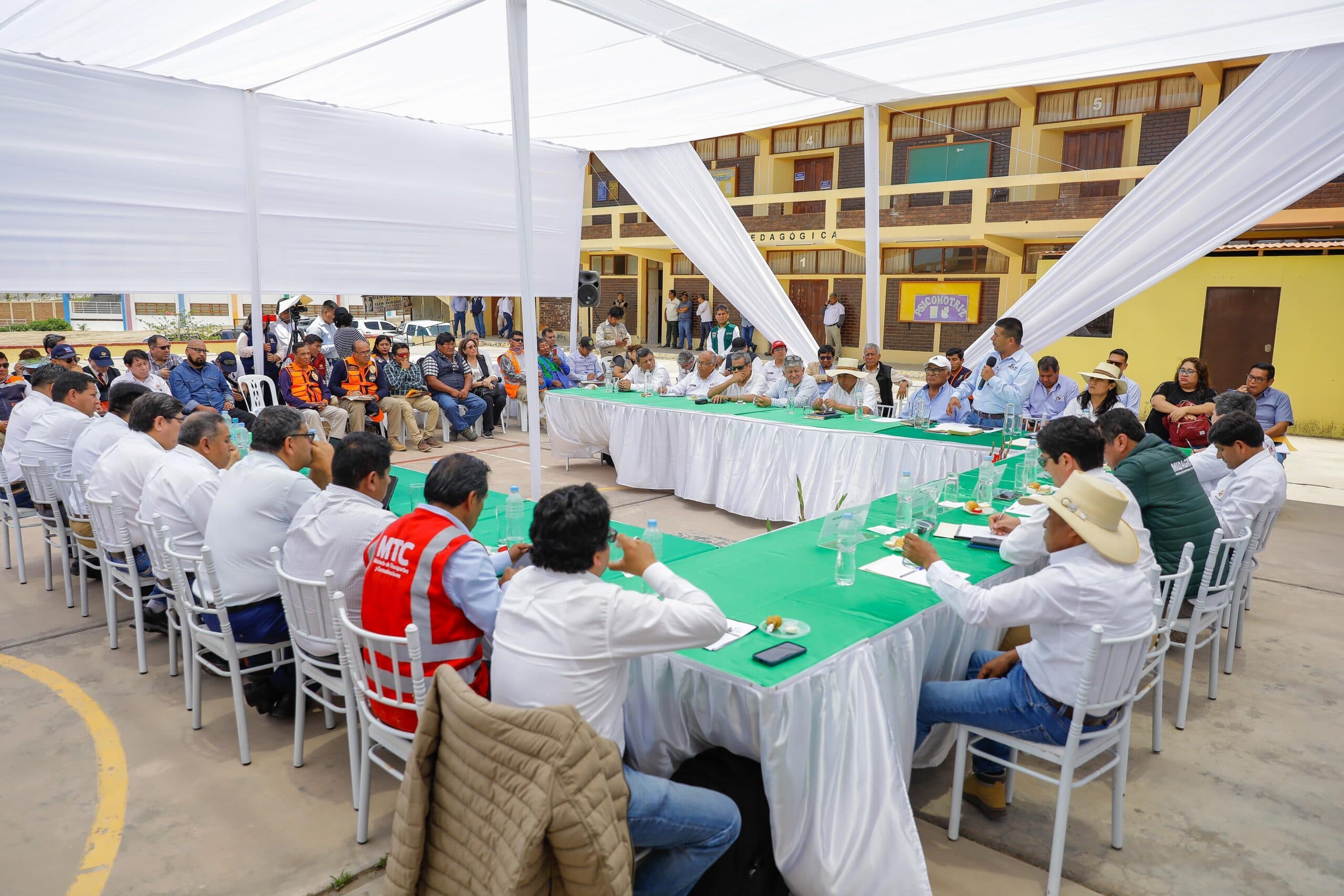 Piden ampliación de emergencia por contaminación del río Tambo