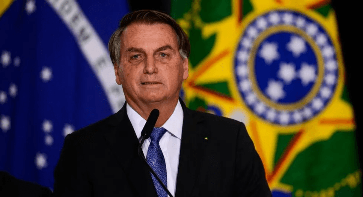 Jair Bolsonaro cuestiona encuesta que favorece a Lula da Silva