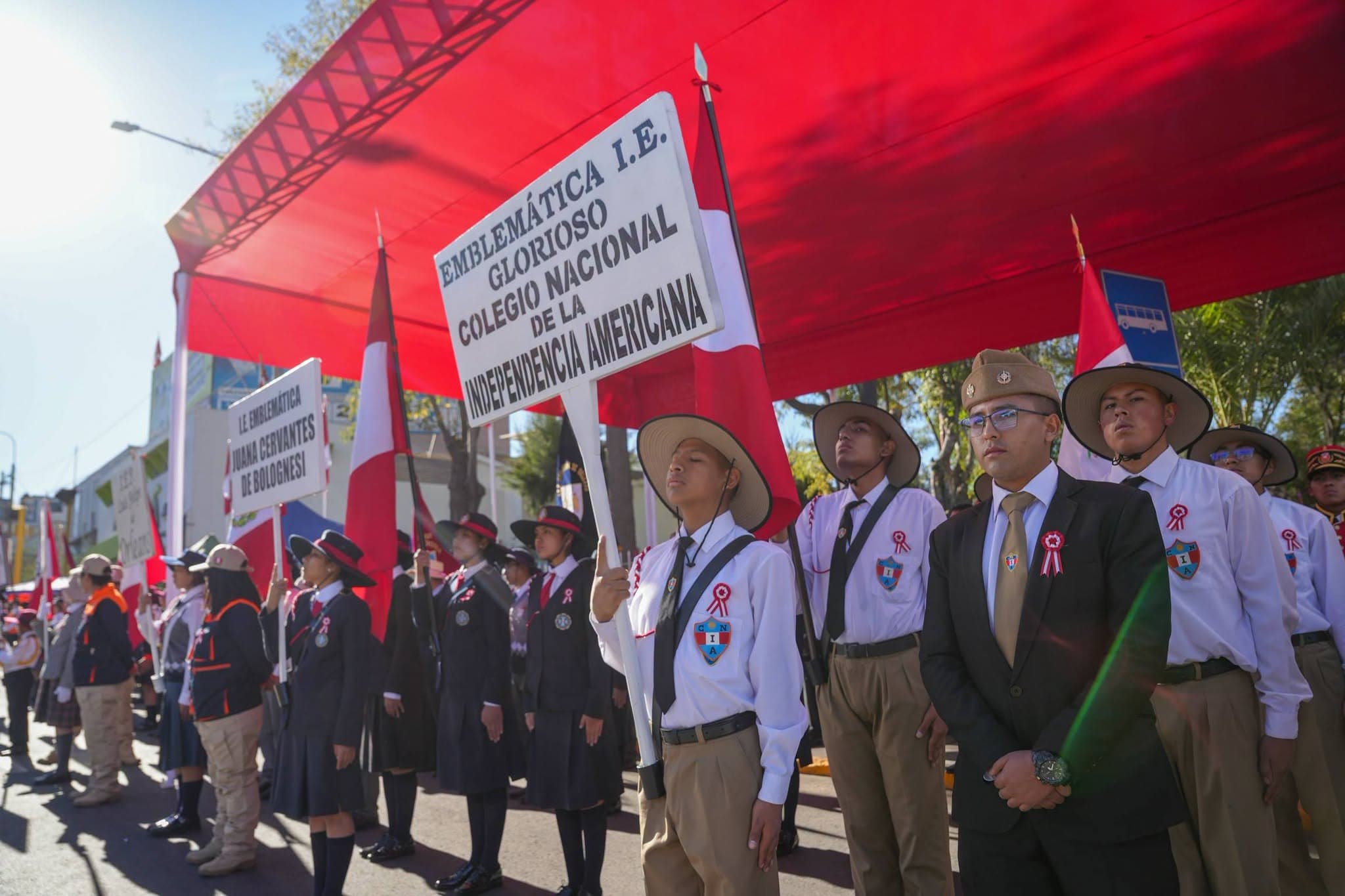Independencia Americana ganó primer puesto en desfile escolar