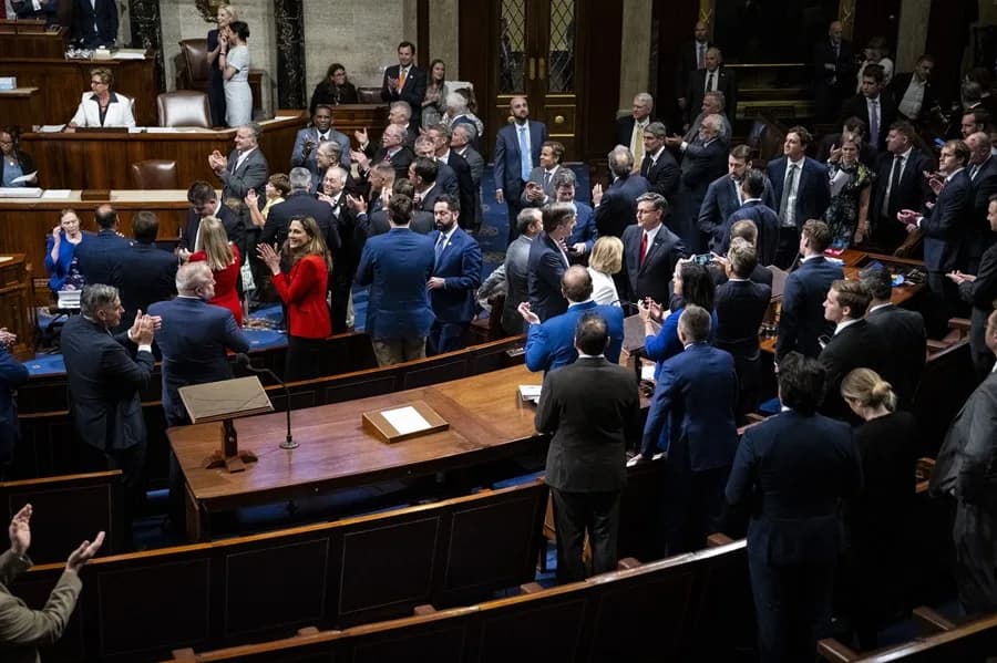 Cámara de EE. UU. aprueba el megaproyecto fiscal de Trump