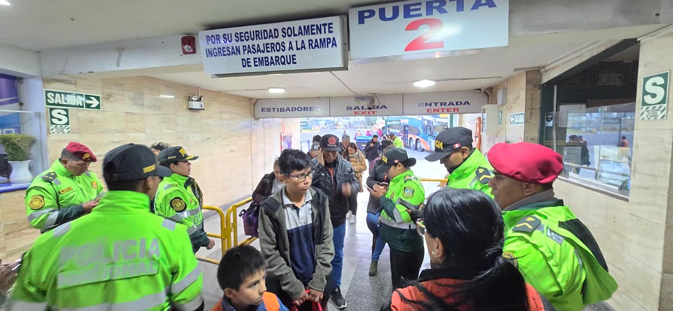 Detienen a 12 delincuentes en operativos descentralizados