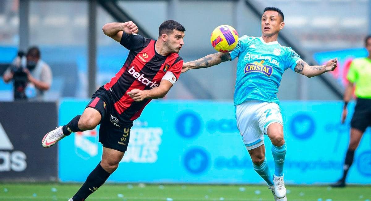 FBC Melgar enfrenta esta noche a Sporting Cristal en Lima