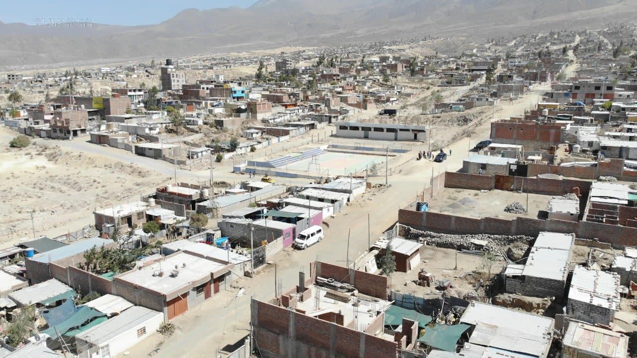 Vientos fuertes afectarán techos y estructuras débiles de Cayma