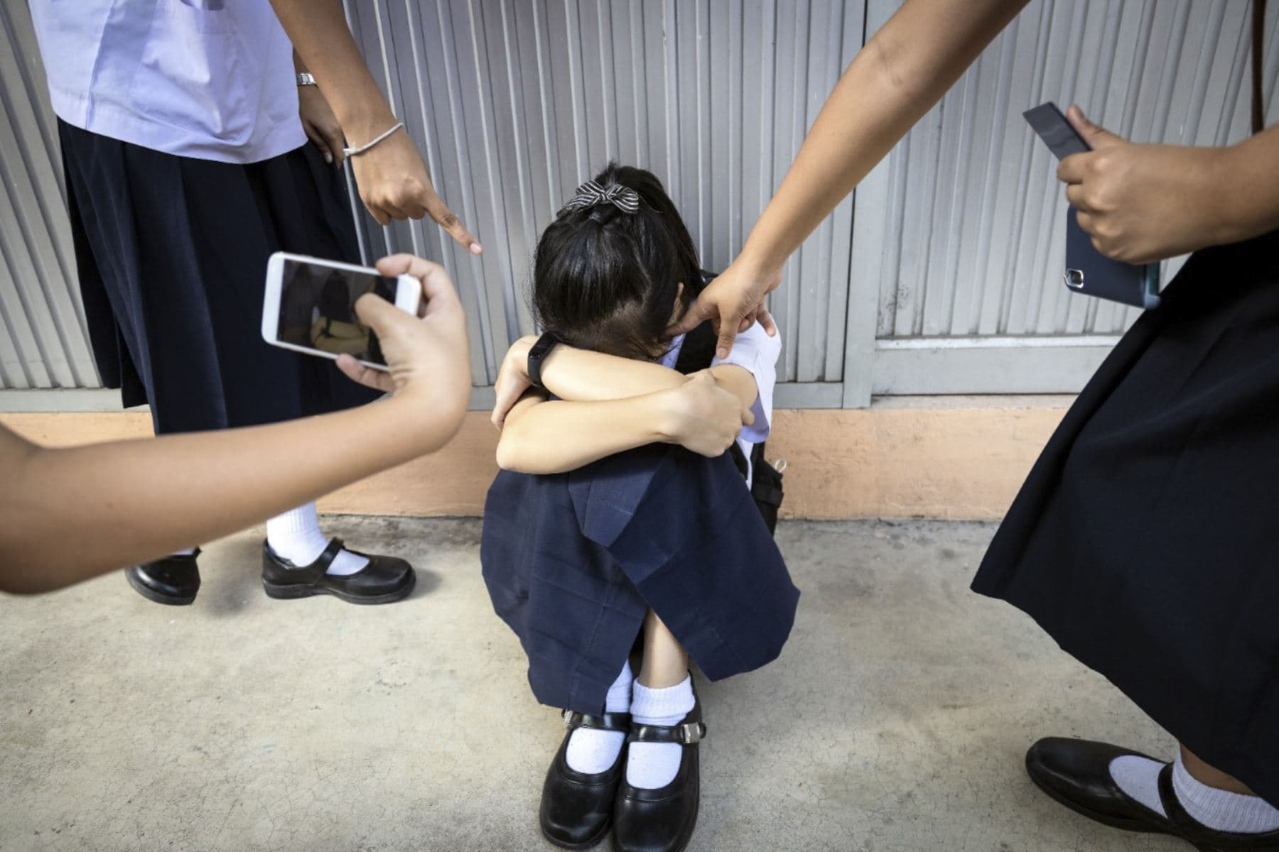 Multan al colegio Pamer por no enfrentar bullying