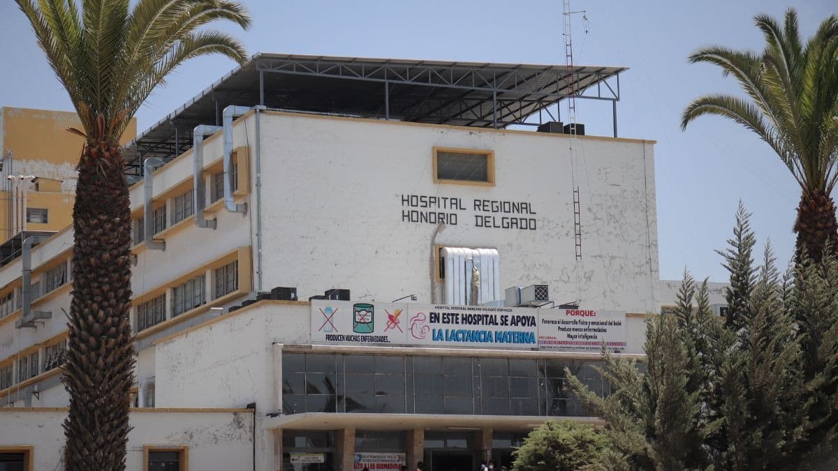 Médicos piden declarar en emergencia el hospital Honorio Delgado
