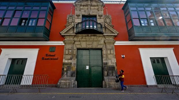 Tribunal Constitucional verá hoy demanda por incapacidad moral