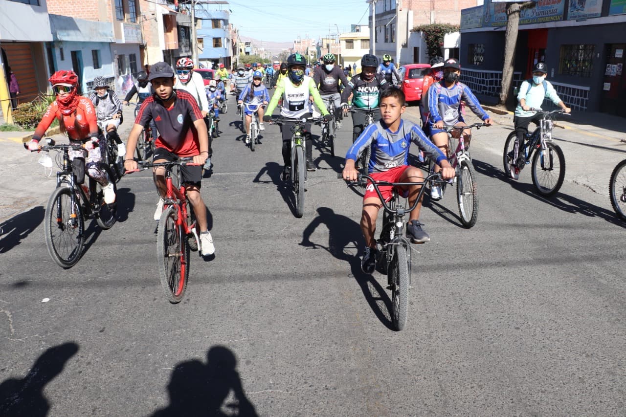 Mariano Melgar promueve el transporte en bicicleta