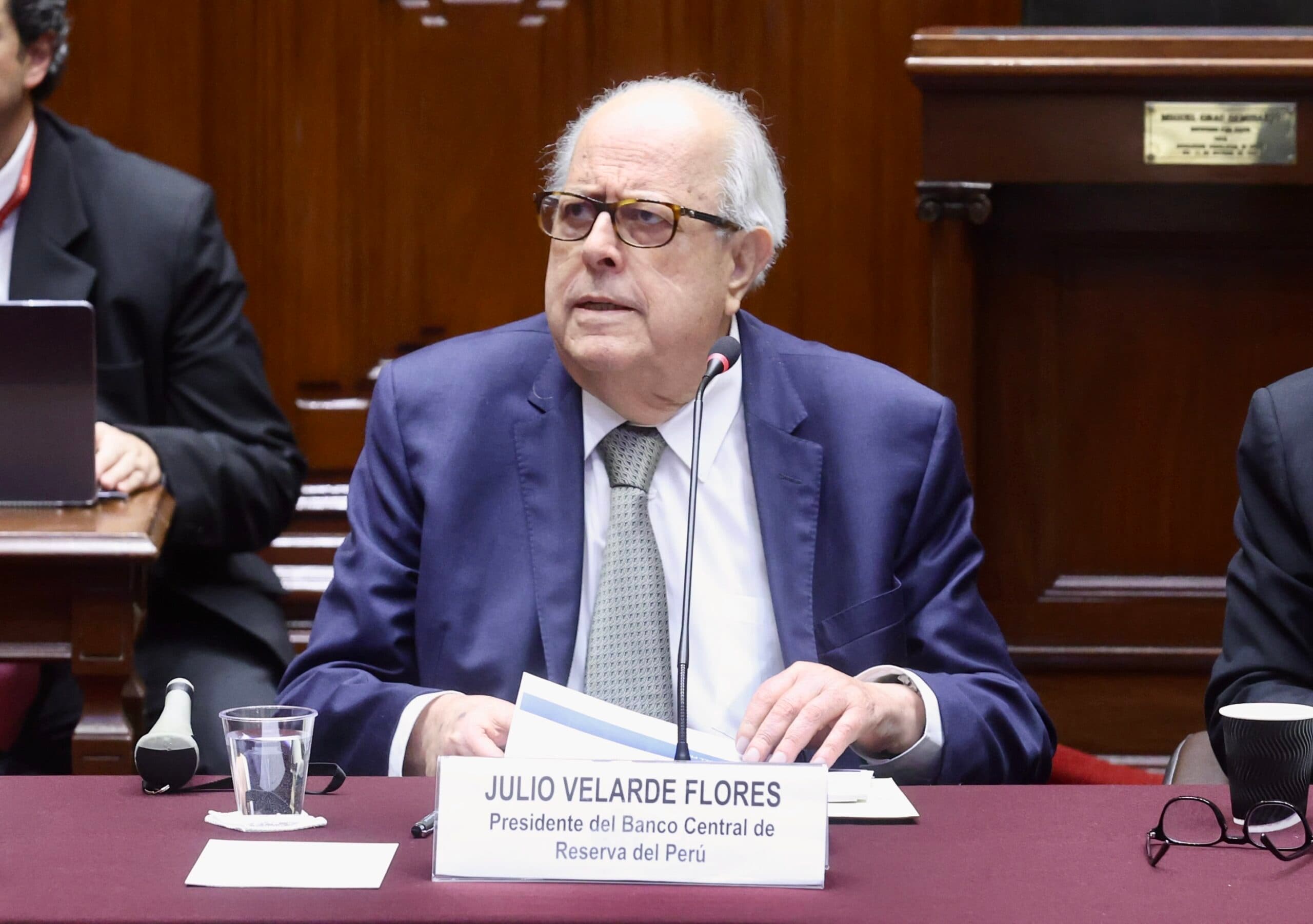 Senado ratifica a Julio Velarde al frente del BCRP