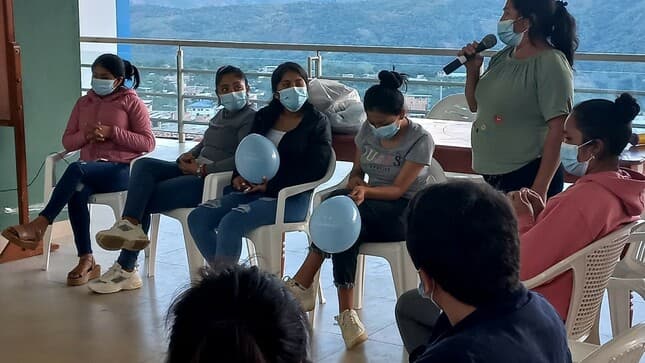 Capacitan a jóvenes de pueblos indígenas en derechos colectivos
