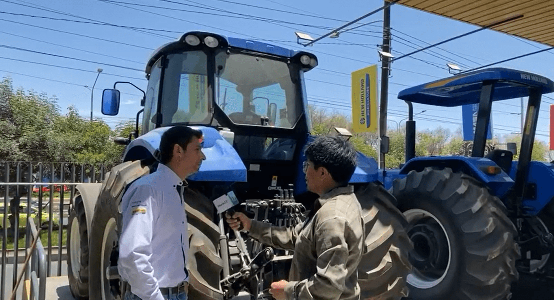 Equipos New Holland y Toyota Montacargas en Arequipa