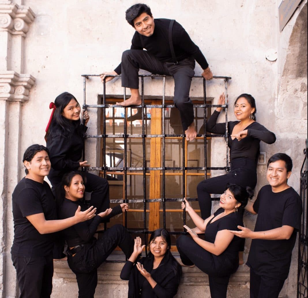 Elenco del Cultural presenta su primera función post pandemia