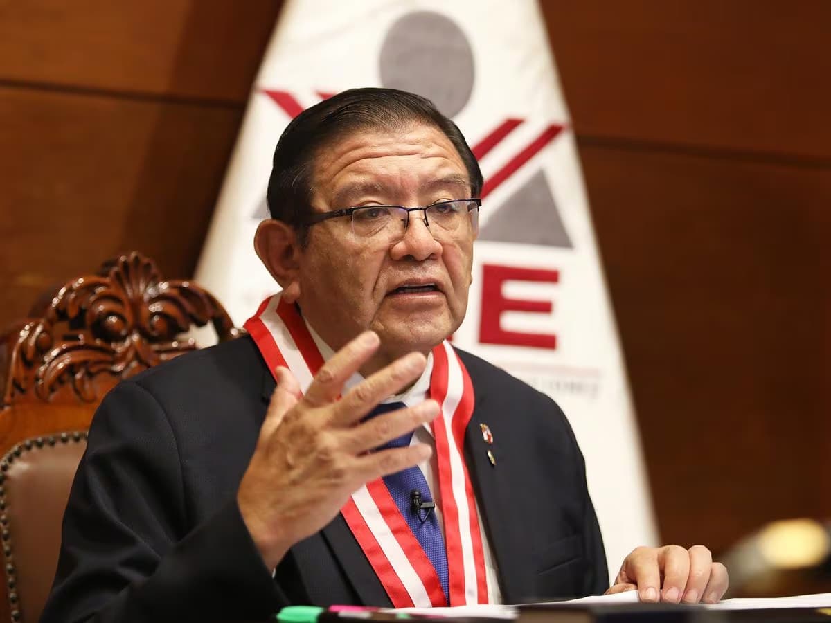 SAC admite denuncia contra presidente del Jurado Nacional de Elecciones