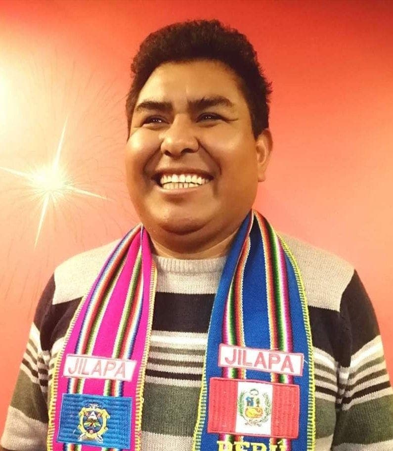 Walter Jilapa, un escritor dedicado 35 años a la cultura peruana