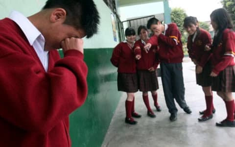 Reportan 115 casos de agresión entre escolares en Arequipa