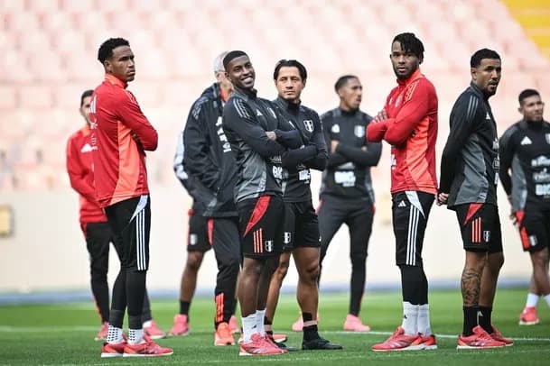 Selección peruana viaja hoy a Ecuador