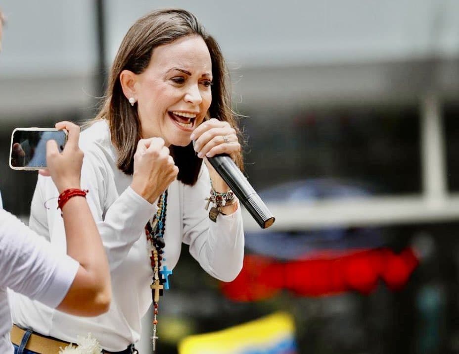 María Machado dice que dará “lucha” desde Venezuela