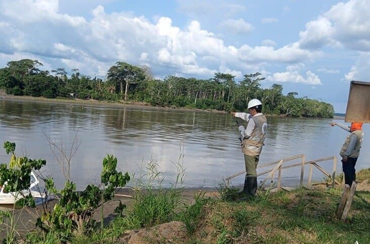 OEFA supervisa el derrame de petróleo ocurrido en río Pastaza