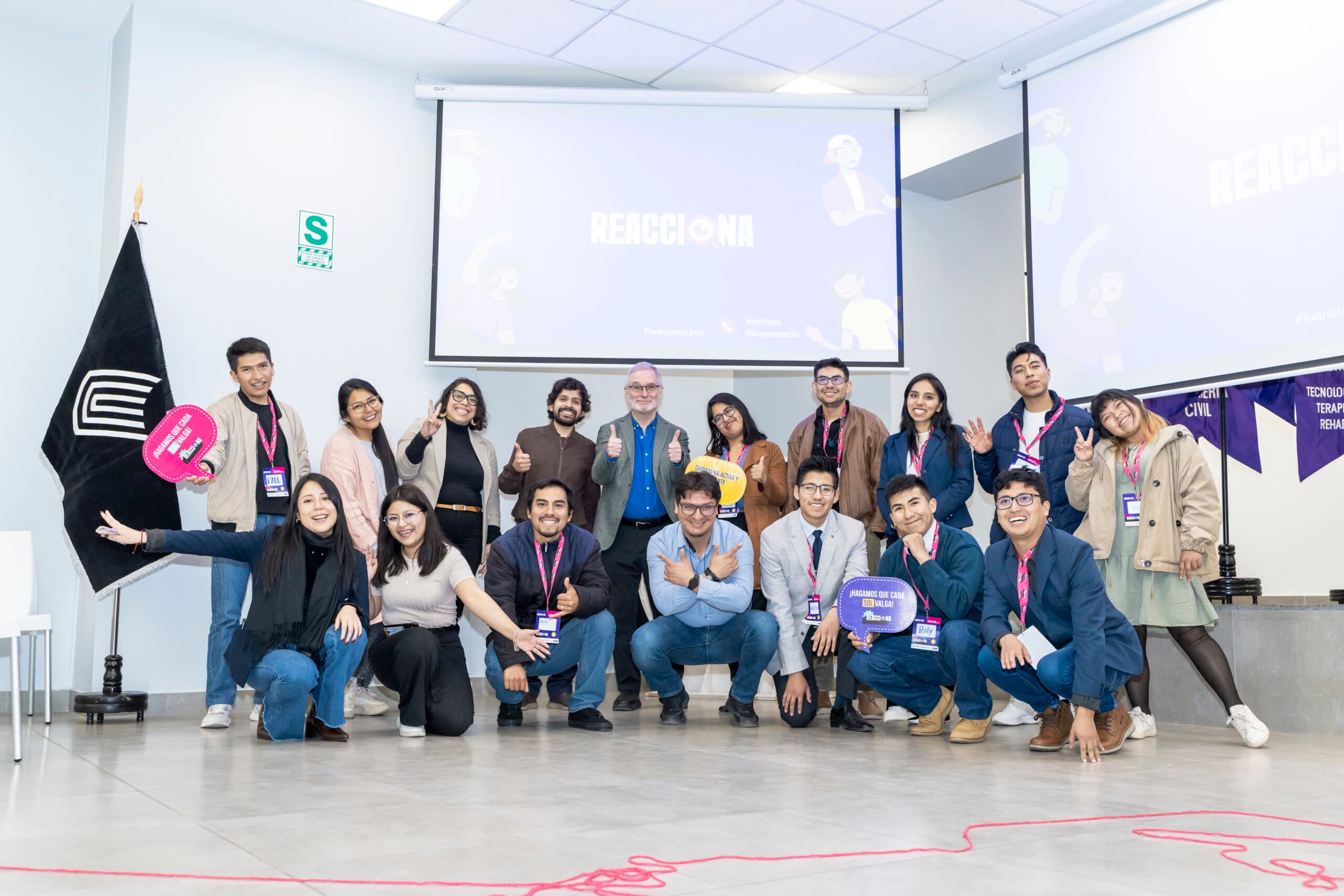 ReAcciona anuncia becas para jóvenes de Arequipa y Cusco