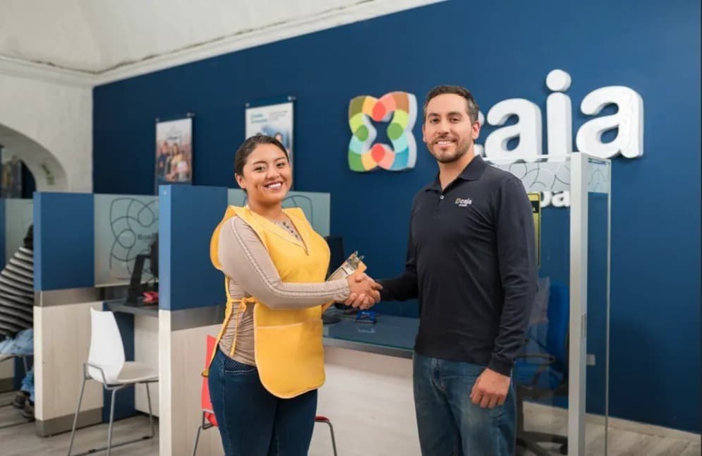 Caja Arequipa lidera ranking de experiencia al cliente en el sector microfinanzas