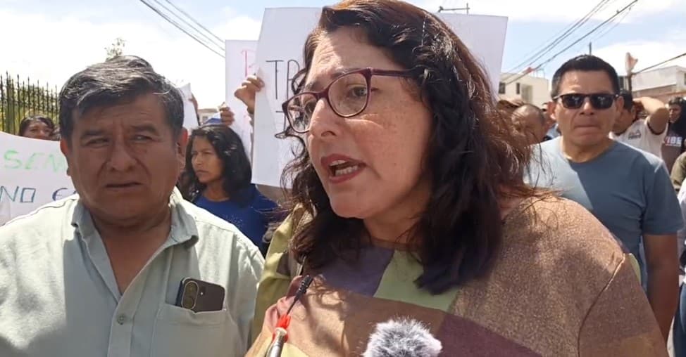 Ordenan cierre de la Plaza de Armas por excesos en carnaval