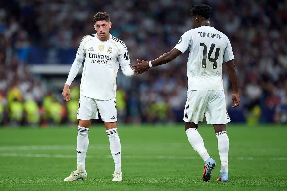 Real Madrid multa a Valverde y Tchouaméni por pelea