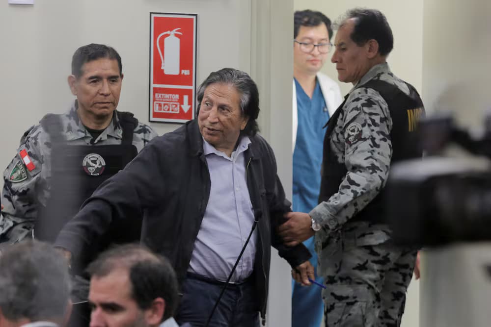 Alejandro Toledo pide indulto a Keiko Fujimori
