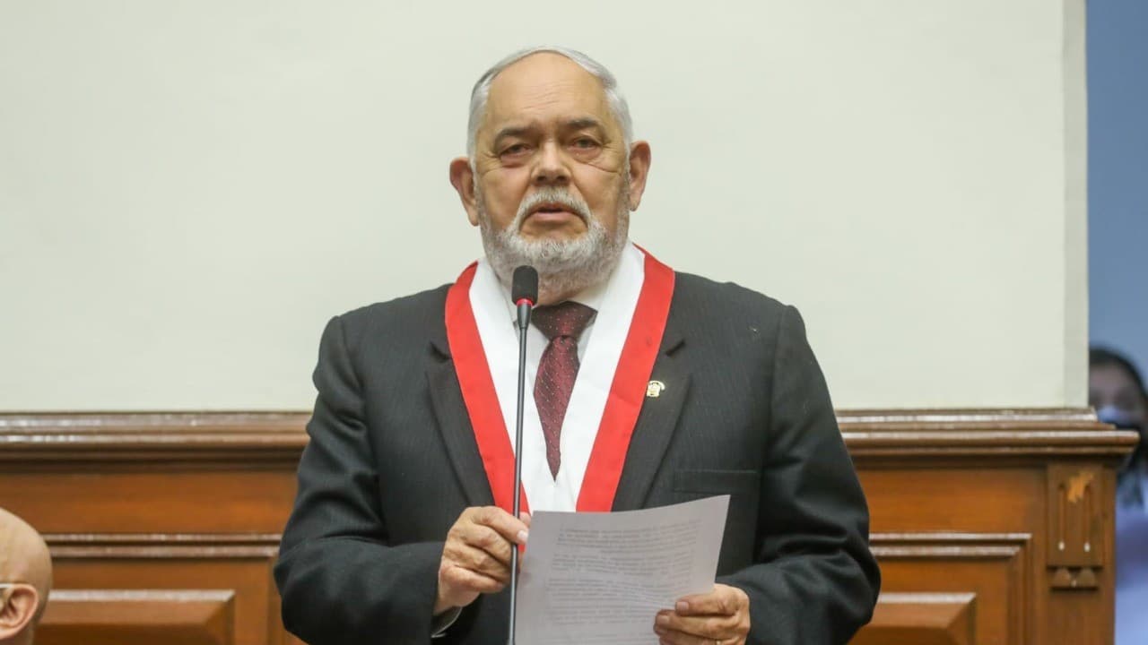 “Todo es provocado por gente que quiere desestabilizar al gobierno”