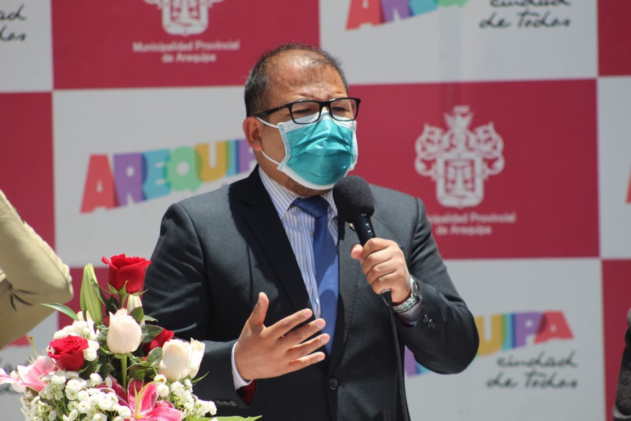 Omar Candia preocupado por reunión con Guido Bellido