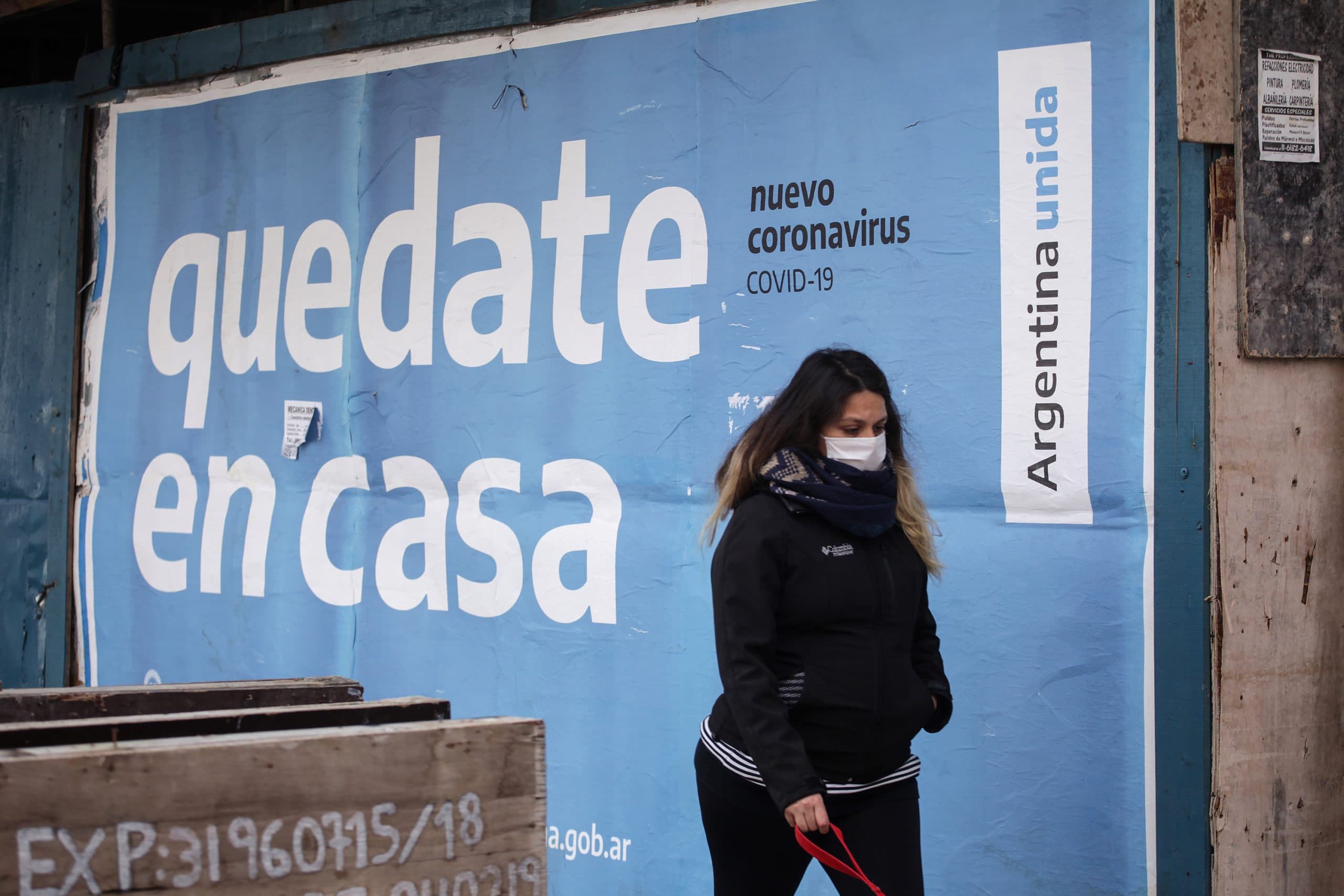 Argentina anuncia cuarentena total por aumento de casos COVID-19